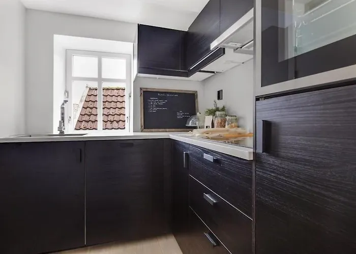 Very Central Beautiful Modern Apartment